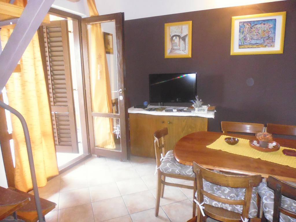 Apartments Jadranka Povile Novi Vinodolski Δωμάτιο φωτογραφία